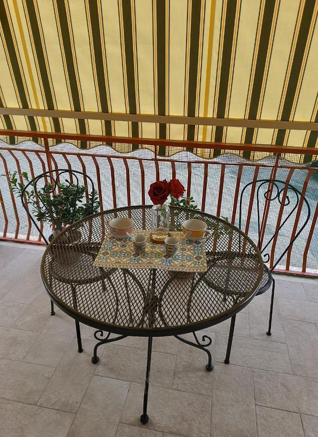 Апартаменти Casa Azzurra Джардіні-Наксос Екстер'єр фото