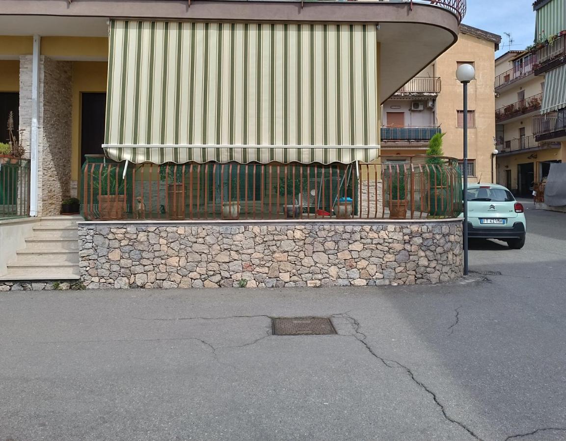 Апартаменти Casa Azzurra Джардіні-Наксос Екстер'єр фото